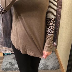 Long sleeve leopard shirt